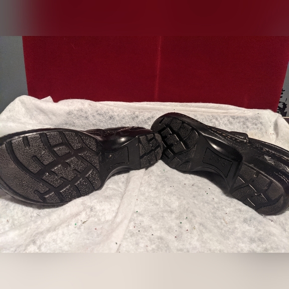 BOC Black Leather Loafer Shoes - Picture 5 of 7